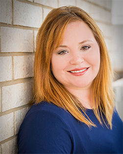 Amanda Robins